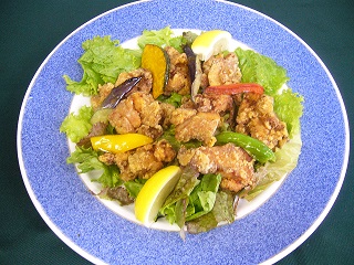 信玄鶏の唐揚げ(カレー味風味).jpg 信玄鶏の唐揚げ(カレー味風味).jpg
