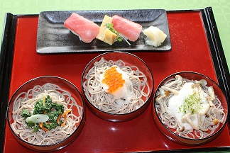 三色割子そばと中トロまぐろの握り1.JPG 三色割子そばと中トロまぐろの握り1.JPG